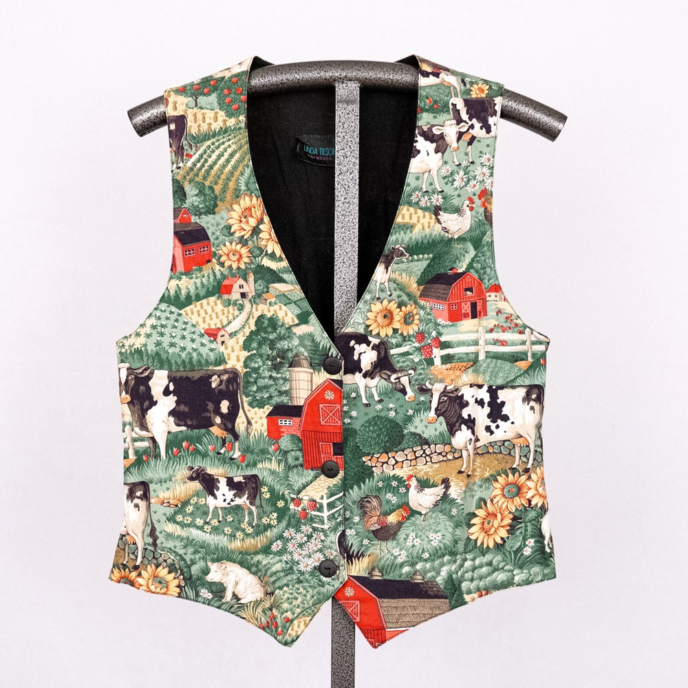 Wearable Art Vest Linda Tilson Sarasota Florida Farm Animals Barn Flower Cow Pig